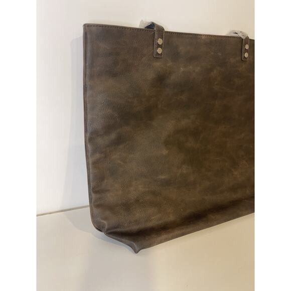 Thirty One Bag Around Town Tote | Chestnut Distressed Pebble | NEW with Tags Bag - Picture 3 of 10